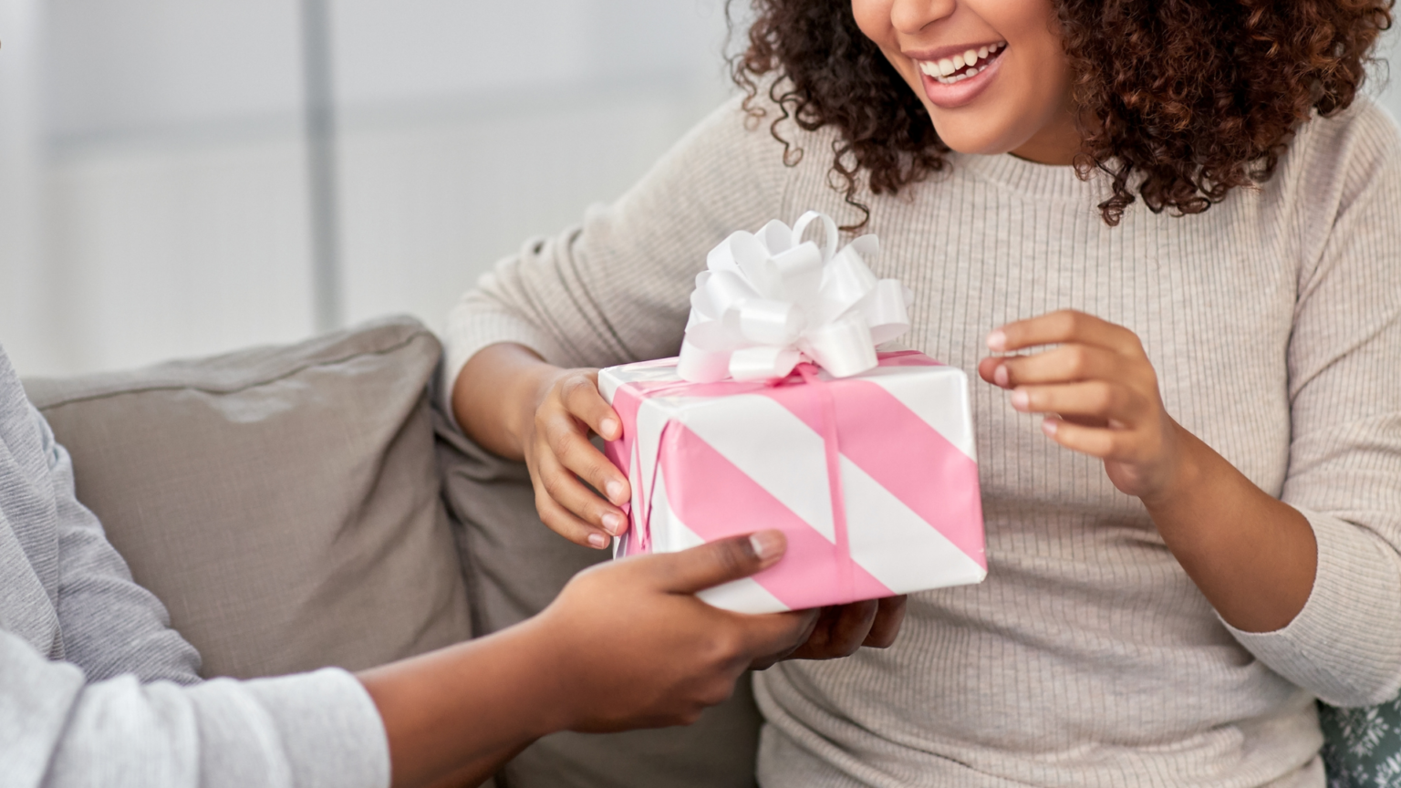 40 Gifts for Working Moms Who Do It All